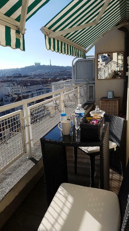 Appartamento Plein Sud Terrasse Climatisation Garage Netflix Lione Esterno foto